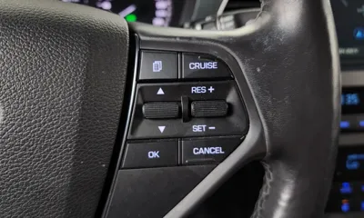 Hyundai Sonata 2015, 99180 км, за 6110.64 USD - фото 18