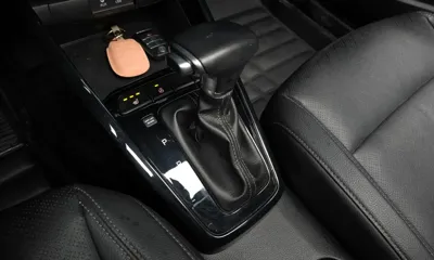 Kia Stonic 2018, 113135 км, за 6408.99 USD - фото 9