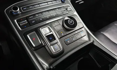 Hyundai Santafe 2021, 135694 км, за 12351.29 USD - фото 9