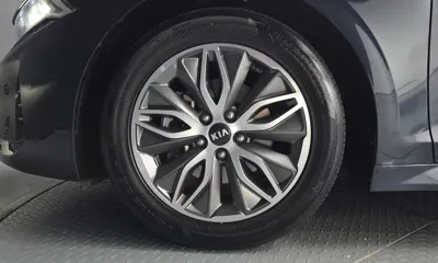 Kia K5 2020, 153138 км, за 11311.18 USD