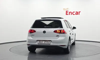 Volkswagen Golf 2014, 88657 км, за 7870.55 USD