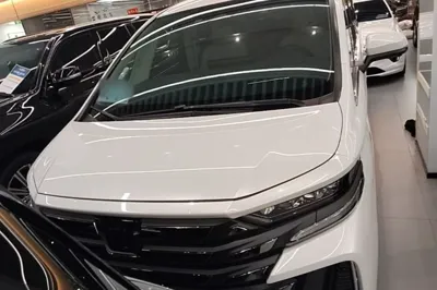Toyota Vellfire 2024, 44100 км, за 112243 USD