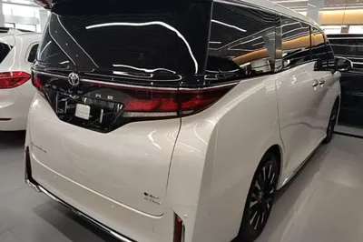 Toyota Vellfire 2024, 44100 км, за 112243 USD - фото 6