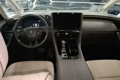 Toyota Vellfire 2024, 44100 км, за 112243 USD - фото 12