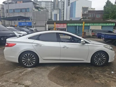 Hyundai Grandeur 2013, 163147 км, за 3941.14 USD - фото 6