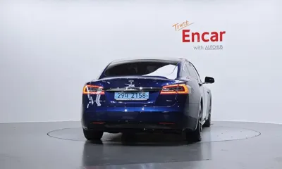 Tesla Model S 2018, 159771 км, за 19036.37 USD