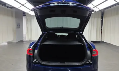 Tesla Model S 2018, 159771 км, за 19036.37 USD - фото 20