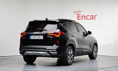 Kia Seltos 2023, 53405 км, за 11788.07 USD