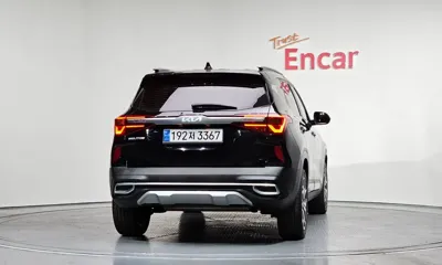 Kia Seltos 2023, 53405 км, за 11788.07 USD