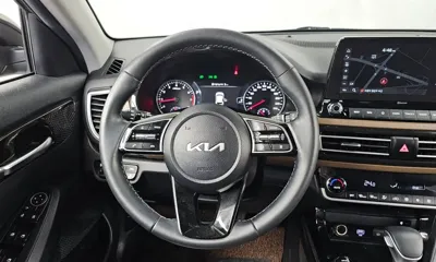Kia Seltos 2023, 53405 км, за 11788.07 USD - фото 13