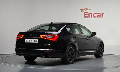 Kia K7 2014, 219868 км, за 2990.31 USD