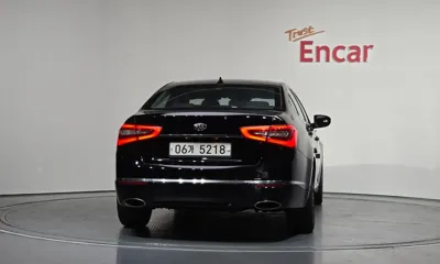 Kia K7 2014, 219868 км, за 2990.31 USD
