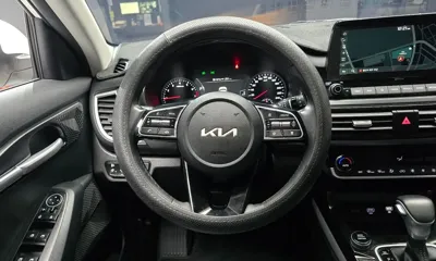 Kia Seltos 2023, 52647 км, за 12012.6 USD - фото 13