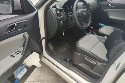 Skoda Yeti 2017, 106800 км, за 7280 USD - фото 19
