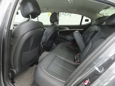 Genesis G70 2019, 95731 км, за 12931.6 USD - фото 6