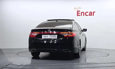 Hyundai Grandeur 2011, 94165 км, за 4098.36 USD
