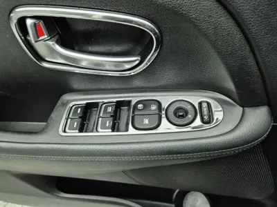 Kia Carens 2015, 300000 км, за 1936.46 USD - фото 19