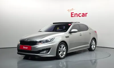 Kia K5 · 2012 год