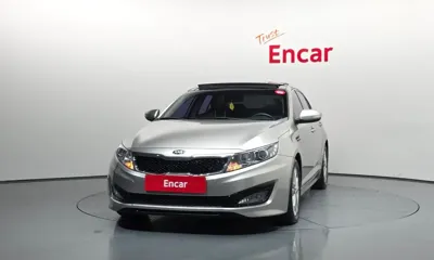 Kia K5 2012, 88875 км, за 3774.83 USD