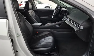 Hyundai Avante 2024, 60917 км, за 12697.79 USD - фото 11