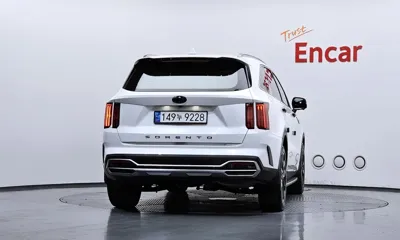 Kia Sorento 2021, 62591 км, за 16129.04 USD