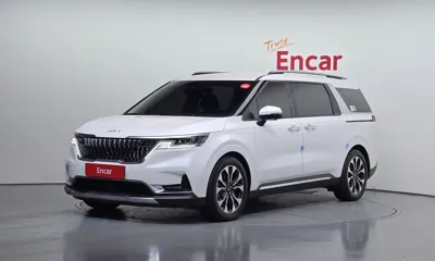 Kia Canival · 2021 год