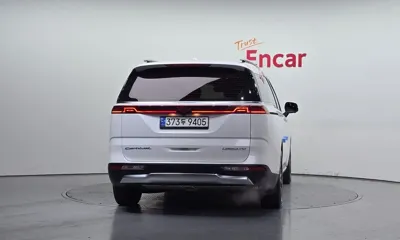 Kia Canival 2021, 57170 км, за 18874.16 USD