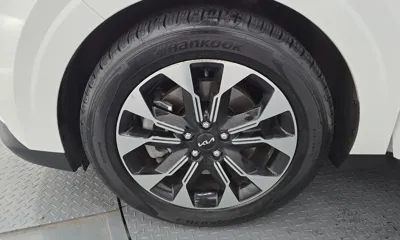 Kia Canival 2021, 57170 км, за 18874.16 USD