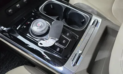 Kia Canival 2021, 57170 км, за 18874.16 USD - фото 9