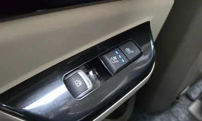Kia Canival 2021, 57170 км, за 18874.16 USD - фото 19