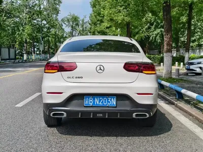 Mercedes-Benz GLC Coupe 2020, 89000 км, за 20303.8 USD - фото 8