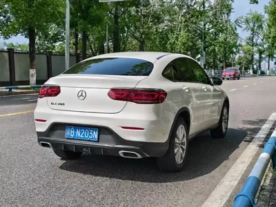 Mercedes-Benz GLC Coupe 2020, 89000 км, за 20303.8 USD - фото 9