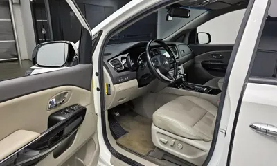 Kia Canival 2018, 166241 км, за 6544.16 USD - фото 10