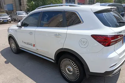 Roewe RX5 2019, 85300 км, за 7418 USD