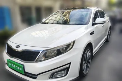 Kia K5 · 2015 год