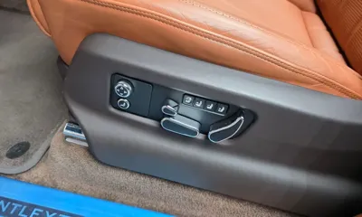Bentley Bentayga 2022, 62466 км, за 118156.76 USD - фото 20
