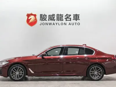 BMW 5 Series New Energy 2023, 38000 км, за 27714.15 USD
