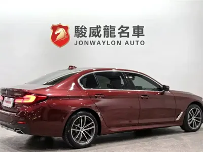 BMW 5 Series New Energy 2023, 38000 км, за 27714.15 USD