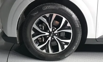 Kia Canival 2022, 159153 км, за 11530.95 USD