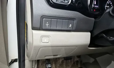 Kia Canival 2017, 207727 км, за 5534.93 USD - фото 18