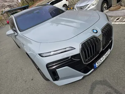 BMW 7-Series 2025, 4800 км, за 97449.99 USD
