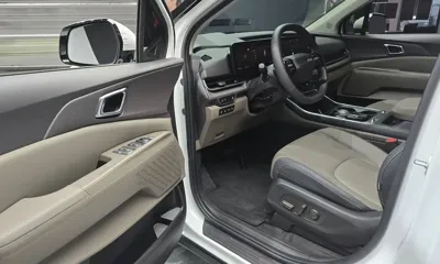 Kia Canival 2025, 9780 км, за 28741.32 USD - фото 11