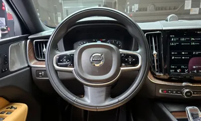 Volvo XC60 2021, 61230 км, за 25305.58 USD - фото 13