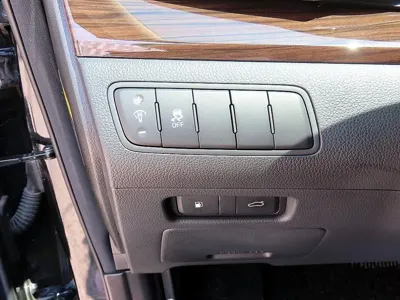Kia K7 2015, 72697 км, за 4875.51 USD - фото 12