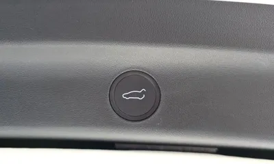 Tesla Model Y 2021, 9369 км, за 25600.63 USD - фото 27