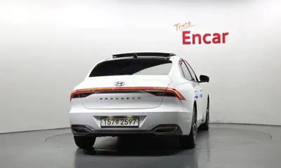 Hyundai Grandeur 2022, 105075 км, за 16539.68 USD
