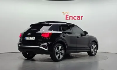 Audi Q2 2023, 35287 км, за 21990.29 USD