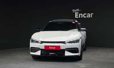 Kia EV6 2022, 82704 км, за 650527.51 USD