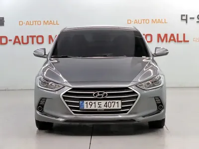 Hyundai Avante 2018, 157119 км, за 5185.77 USD