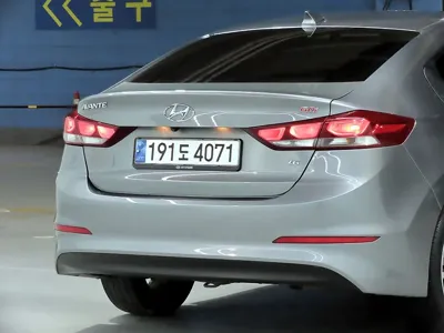 Hyundai Avante 2018, 157119 км, за 5185.77 USD - фото 19